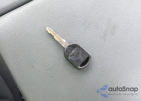 2015 Ford F-250 Xl z USA, uszkodzony, nr VIN 1FDBF2AT0FED58282